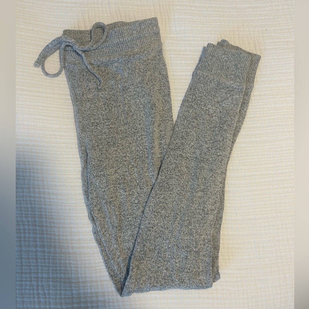 American Eagle Grey Tie Leggings